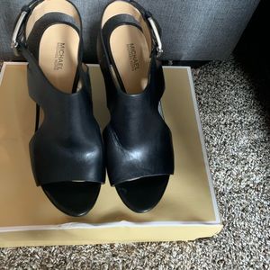 Michael Kors wedge size 6.5